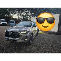 Para los amantes de las Camionetas Toyota Hilux!!