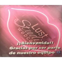 Un trabajo de  Se busca talento femenino te esta esperando en Colombia ganalo ya