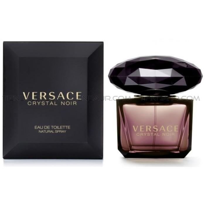  Si buscas Perfume Para Dama Versace Crystal Noir 90ml puedes comprarlo con VALMARA está en venta al mejor precio