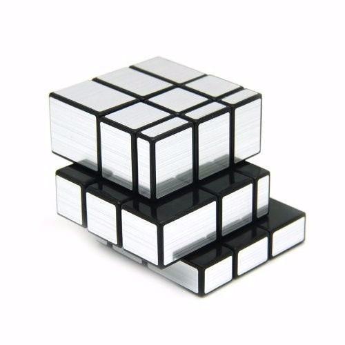 Si buscas Cubo Rubik Espejo Inteligente 3x3 Mirror Plateado Puzzle puedes comprarlo con Deportronics está en venta al mejor precio