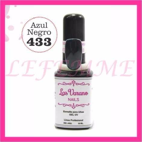  Si buscas Esmalte Semipermanente Azul Negro Las Varano En Lefemme puedes comprarlo con LEFEMMEFLORES está en venta al mejor precio