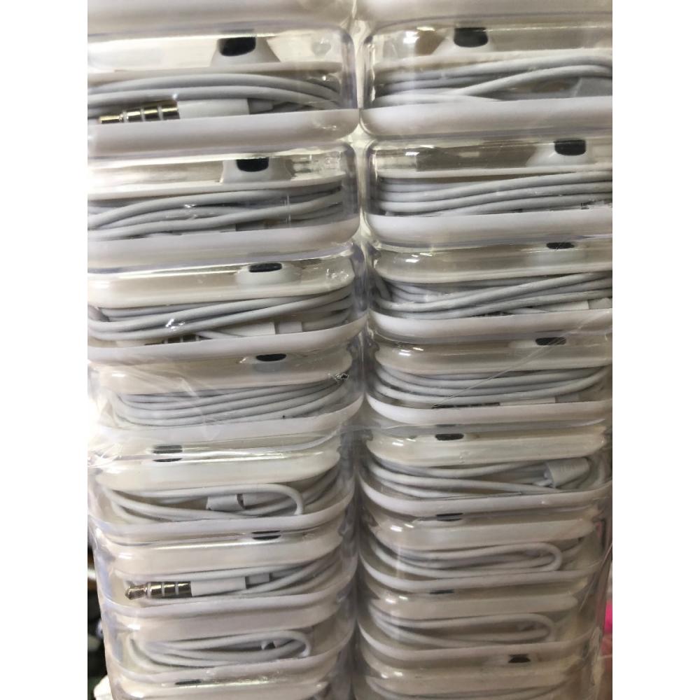  Si buscas Audifonos Economicos Para Iphone Plug 3.5 Blancos Nuevos puedes comprarlo con COMPU_VICHIS está en venta al mejor precio